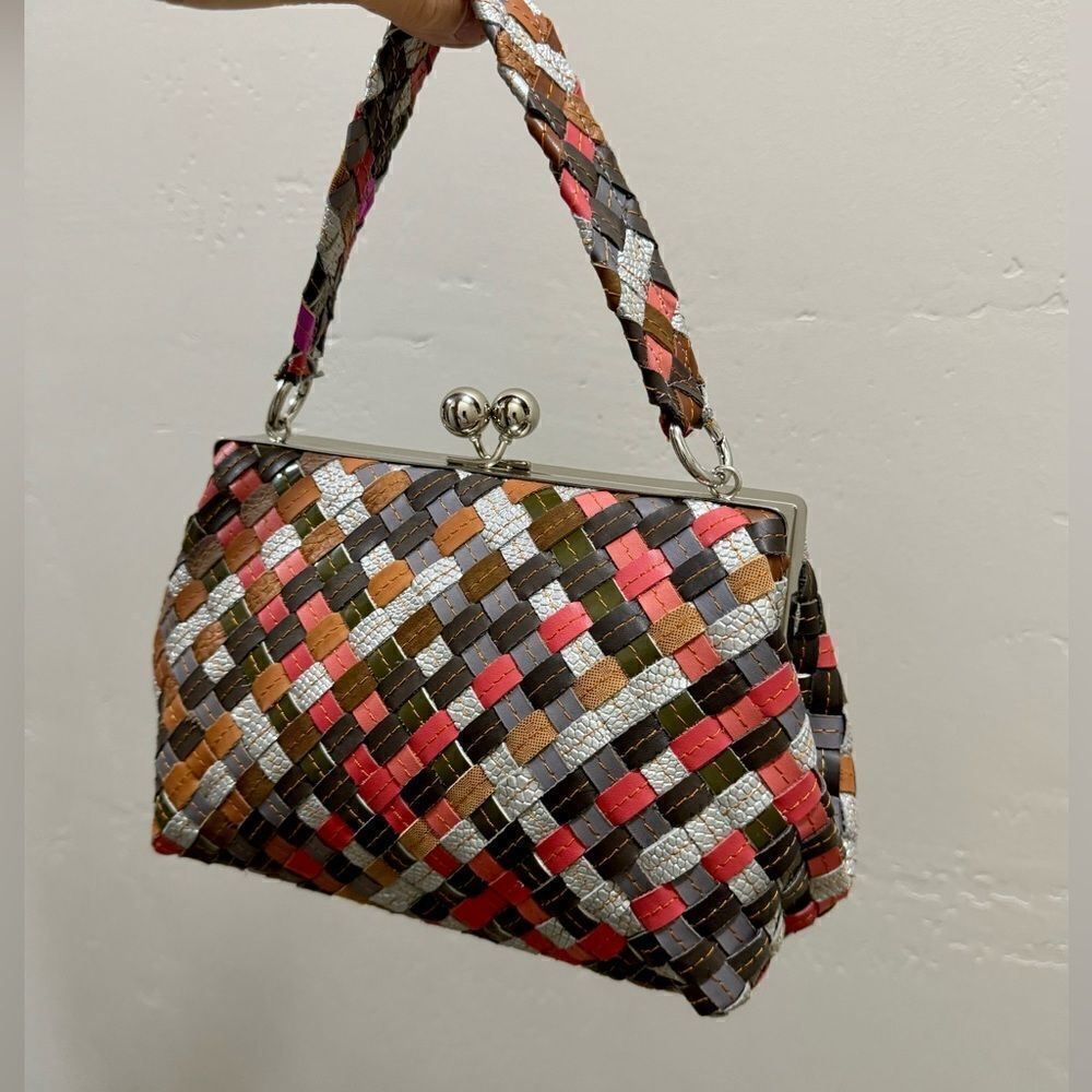 Colorful Genuine Woven Leather Kisslock Crossbody Box Bag,  Includes 2 Straps